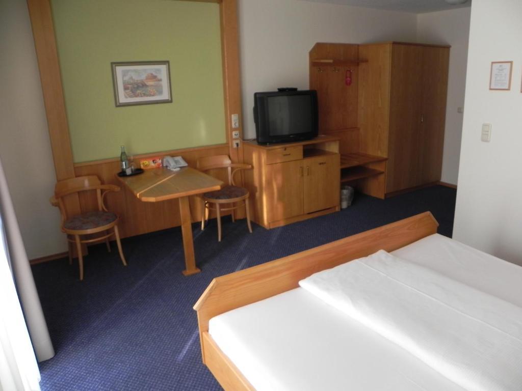 Parkhotel Cham Chambre photo